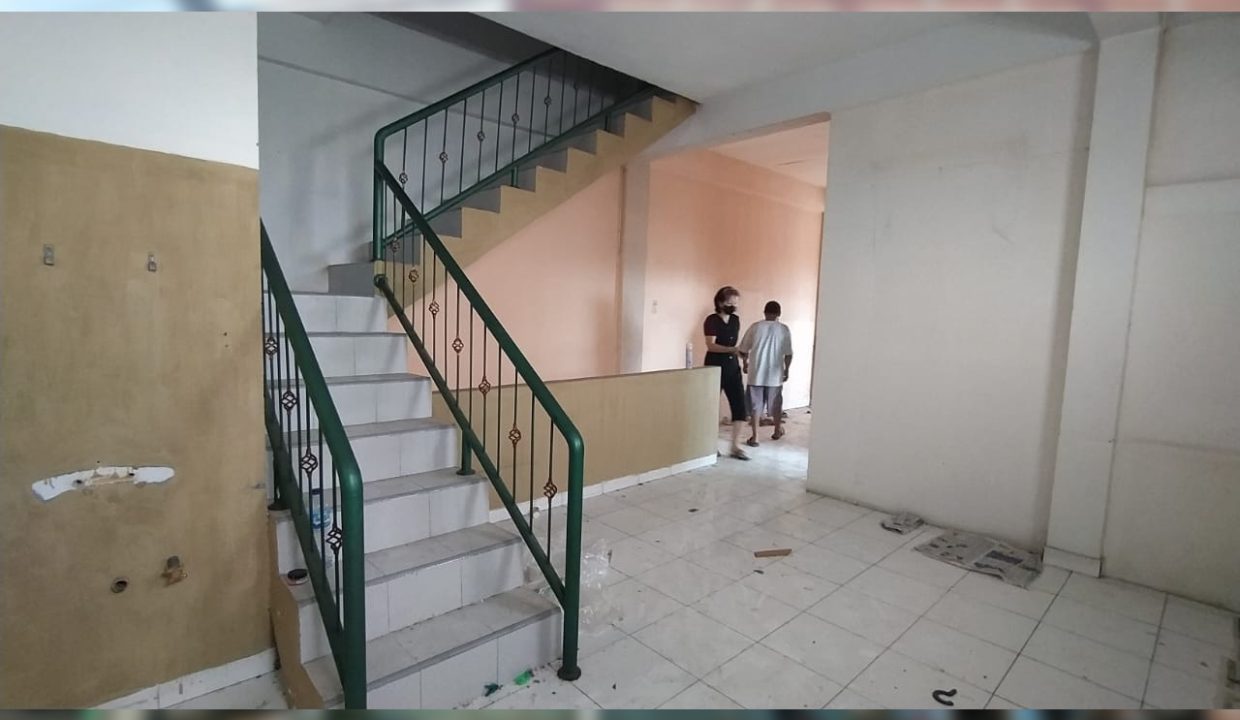 DIJUAL RUKO KM 12 JALAN UTAMA PALEMBANG JAMBI (2,8)