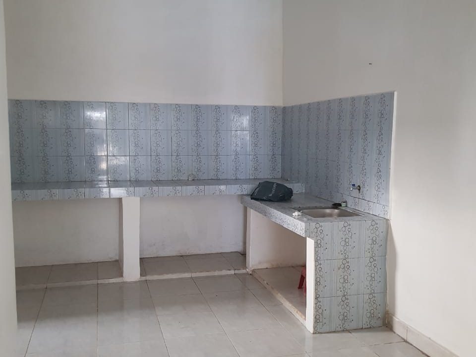 Dijualdisewakan Rumah di komplek Duta Mas Cluster Bugenville (3)