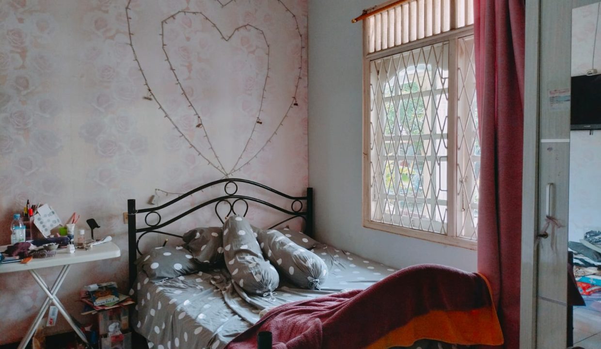 DIJUAL RUMAH DENGAN KOS KOSAN BELAKANG HOTEL AMARIS PALEMBANG (5)