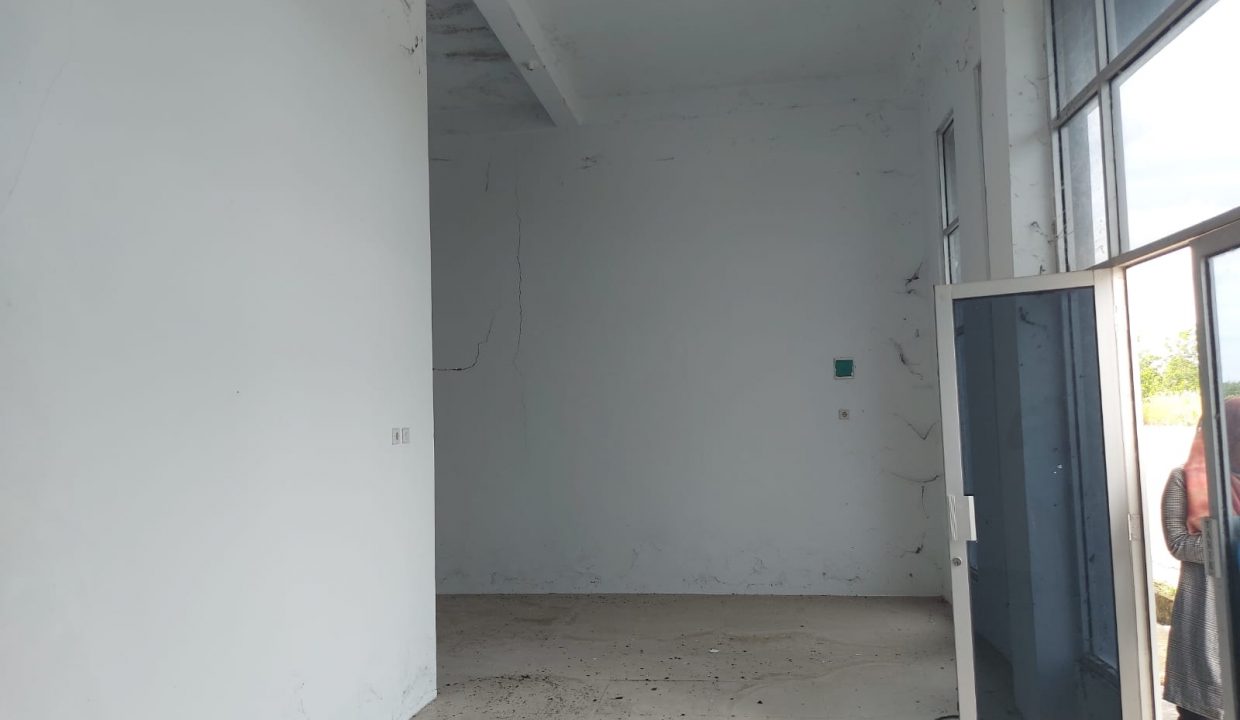 DiJual Sewakan 2 unit Gudang Besar Gandeng di Komplek Pergudangan Palembang Star 2 Jln Tanjung Api Api KM 10 Banyuasin (7)