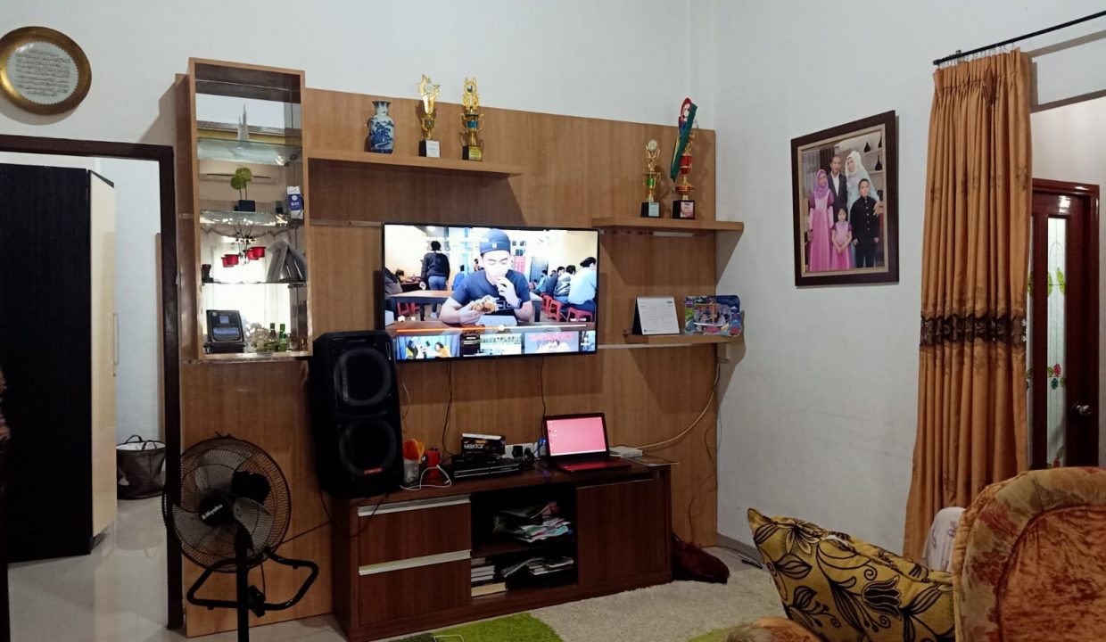 Dijual rumah cantik di lokasi strategis Way Hitam Palembang (12)