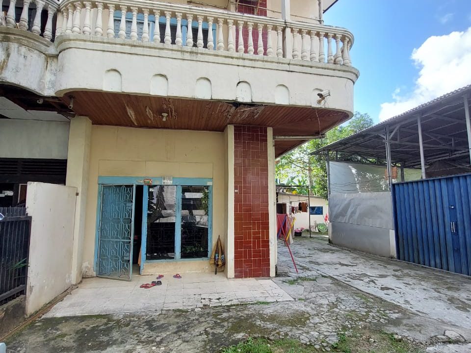 Dijual rumah dengan tanah yang luas di pusat kota jalan Mayor Ruslan (1)