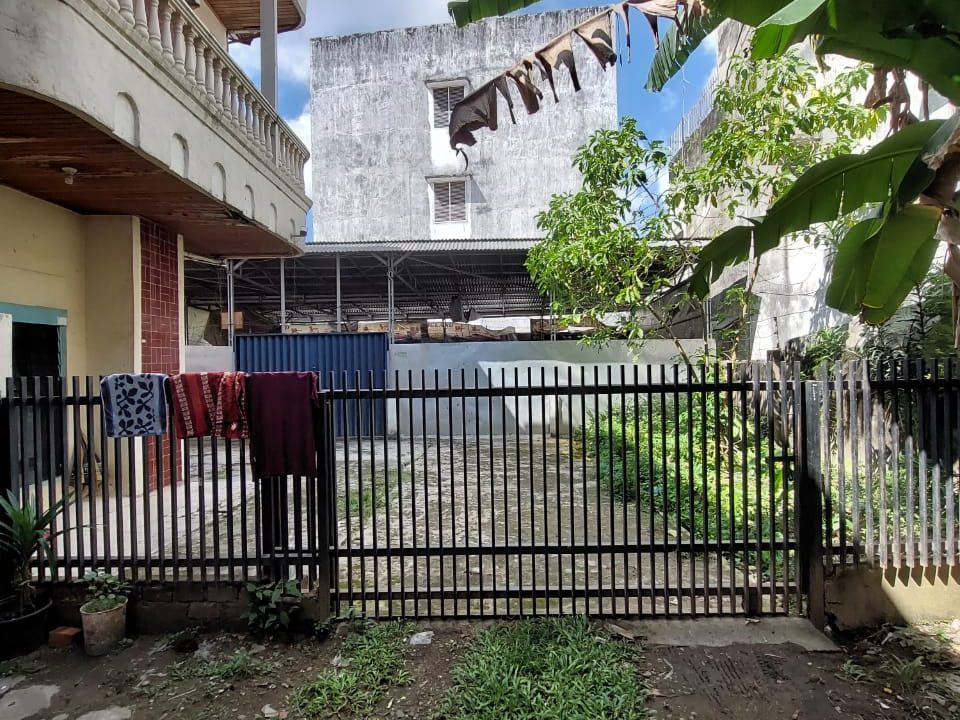 Dijual rumah dengan tanah yang luas di pusat kota jalan Mayor Ruslan (3)