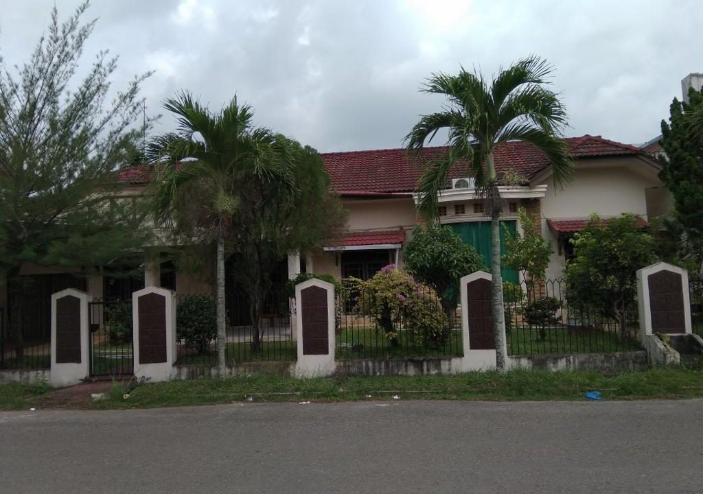Di jual rumah di Perumahan Bukit Sejahtera Poligon (1)