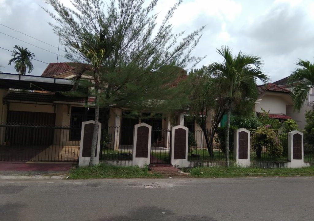 Di jual rumah di Perumahan Bukit Sejahtera Poligon (3)