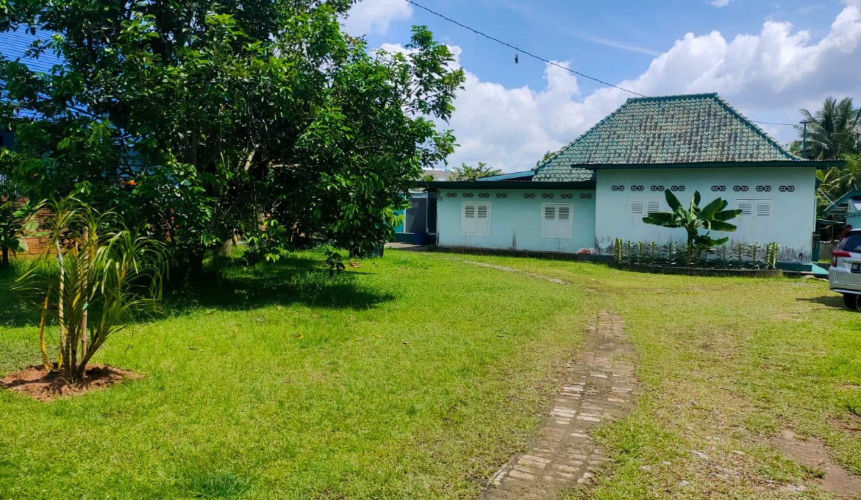Dijual Tanah + bangunan rumah 3 unit di lr.sianjur 1 jln. Bambang Utoyo (2)