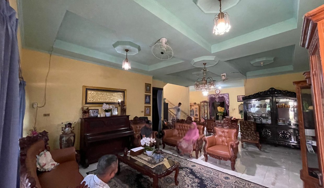 Dijual rumah 2 lantai posisi hook di jalan utama Kompleks Bukit Sejahtera 2 Poligon blok CA no. 01 (8)
