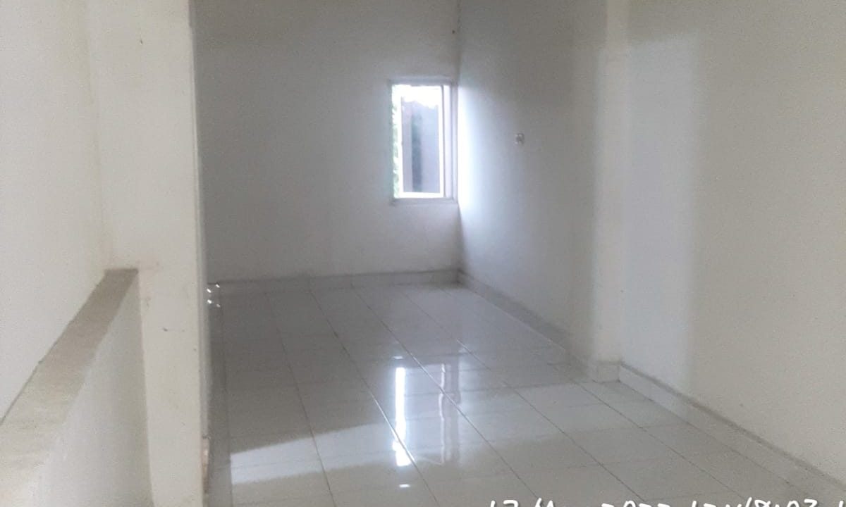 Disewakan 3 Unit Ruko Jln Residen A. Rozak (3)