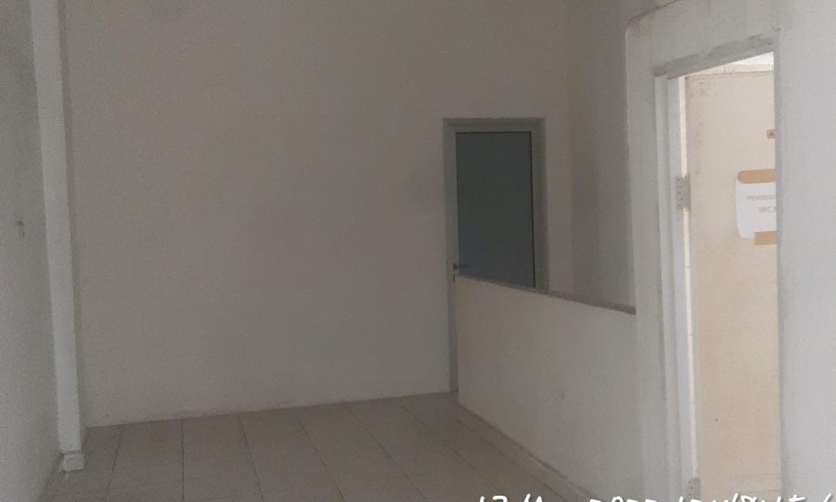 Disewakan 3 Unit Ruko Jln Residen A. Rozak (4)