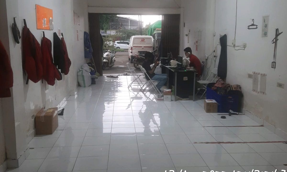 Disewakan 3 Unit Ruko Jln Residen A. Rozak (7)