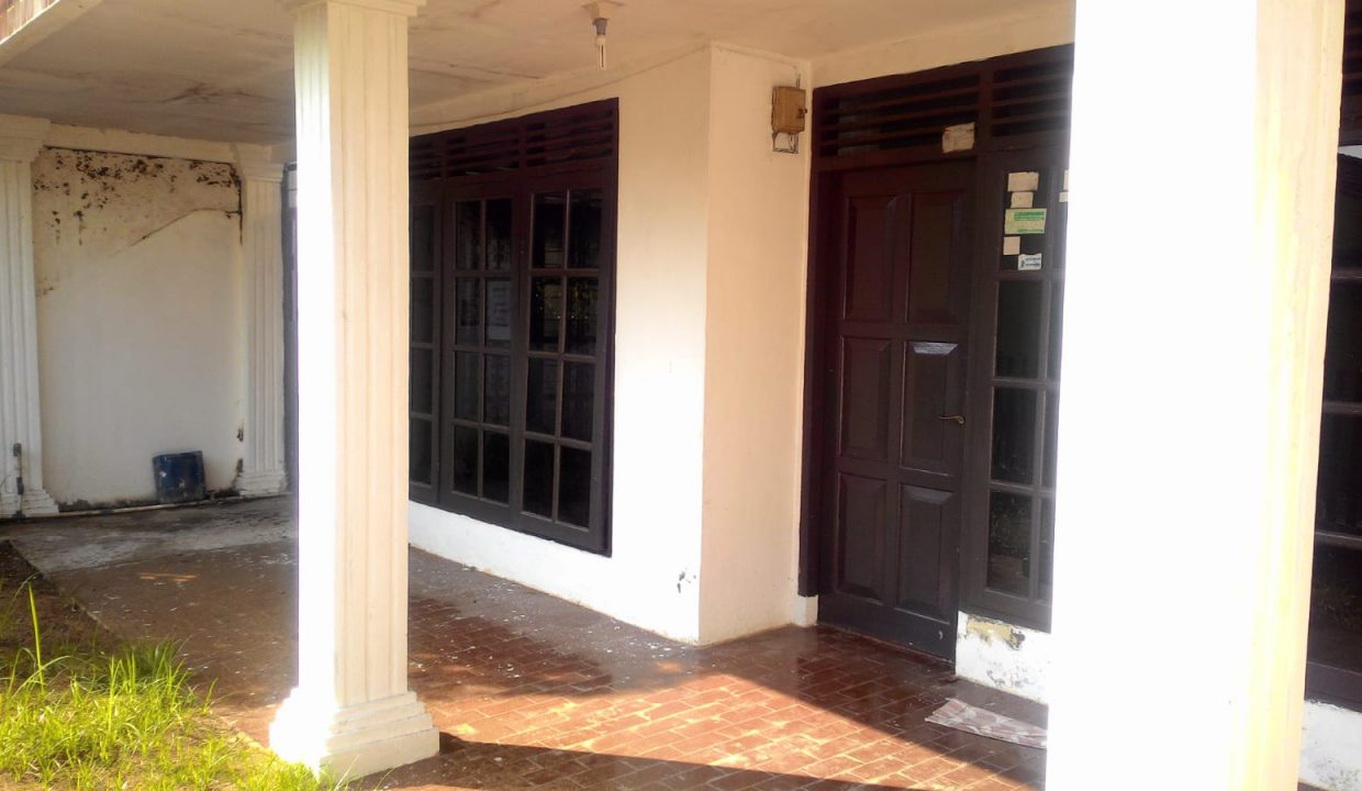 Dijual RUmah cantik Prima Indah (3)