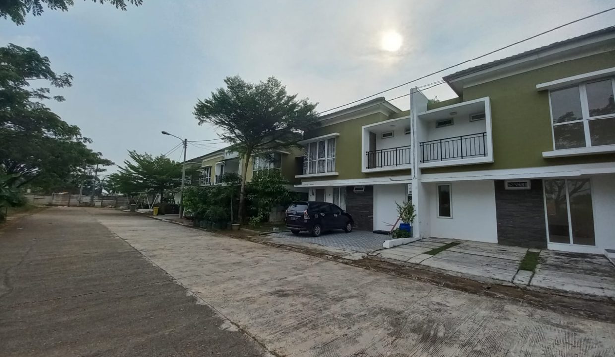 Dijual Rumah Elegant 2 lantai Cluster Springhill Talang kelapa. (1,7)