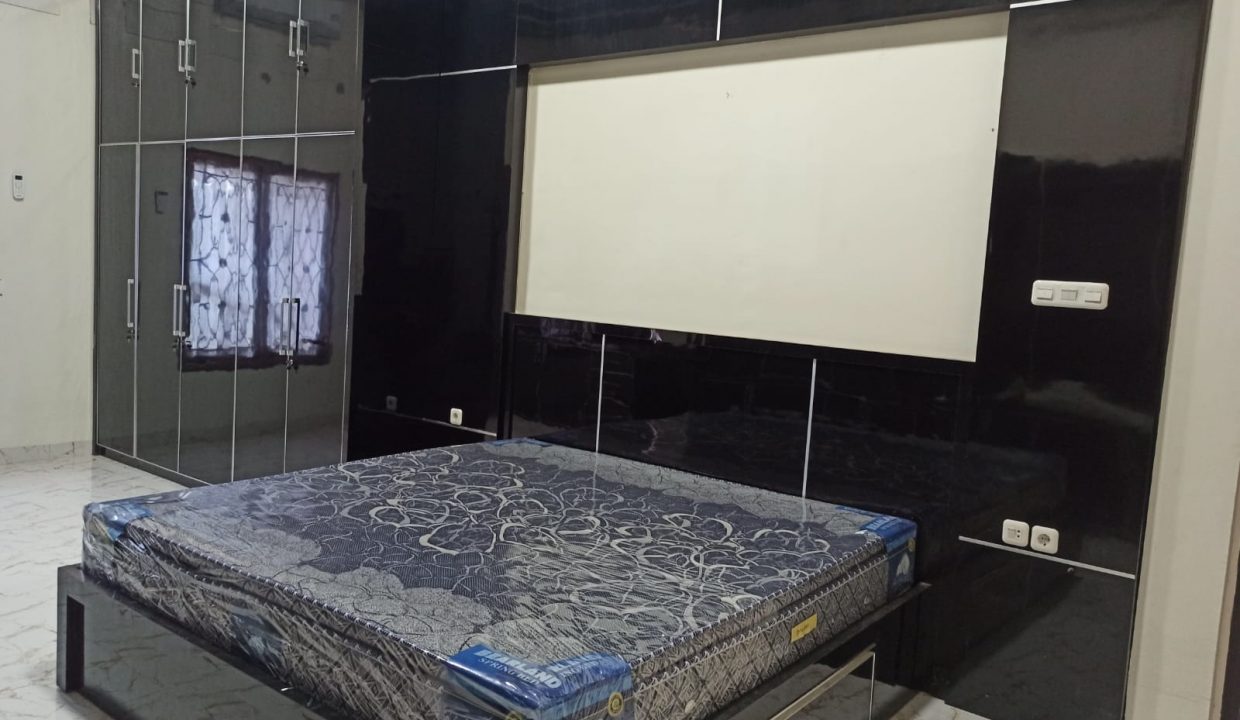 Dijual Rumah Elite Grand Muitiara (16)