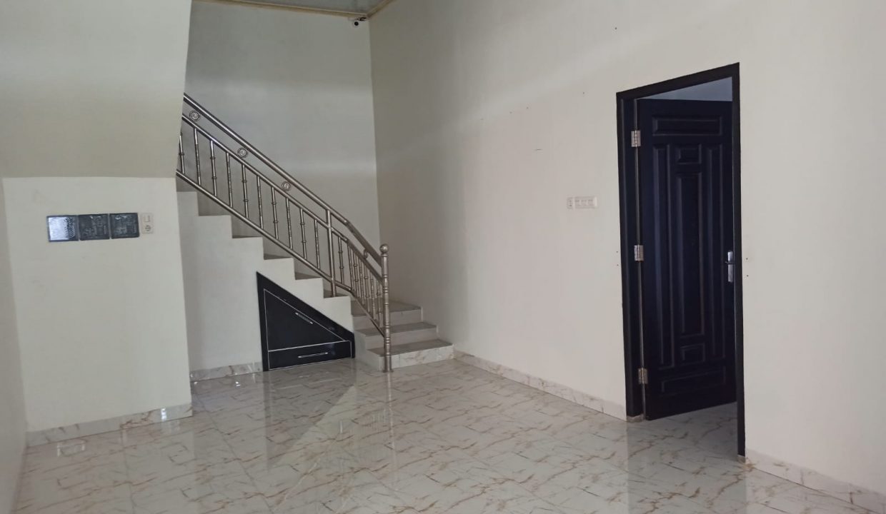 Dijual Rumah Elite Grand Muitiara (18)