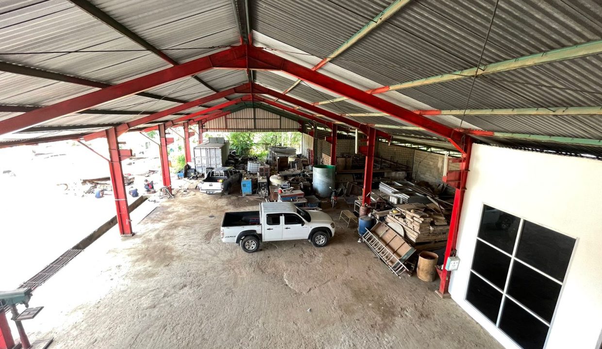 Dijual Tanah + Gudang Jalan Tanjung Api Api (1,1)