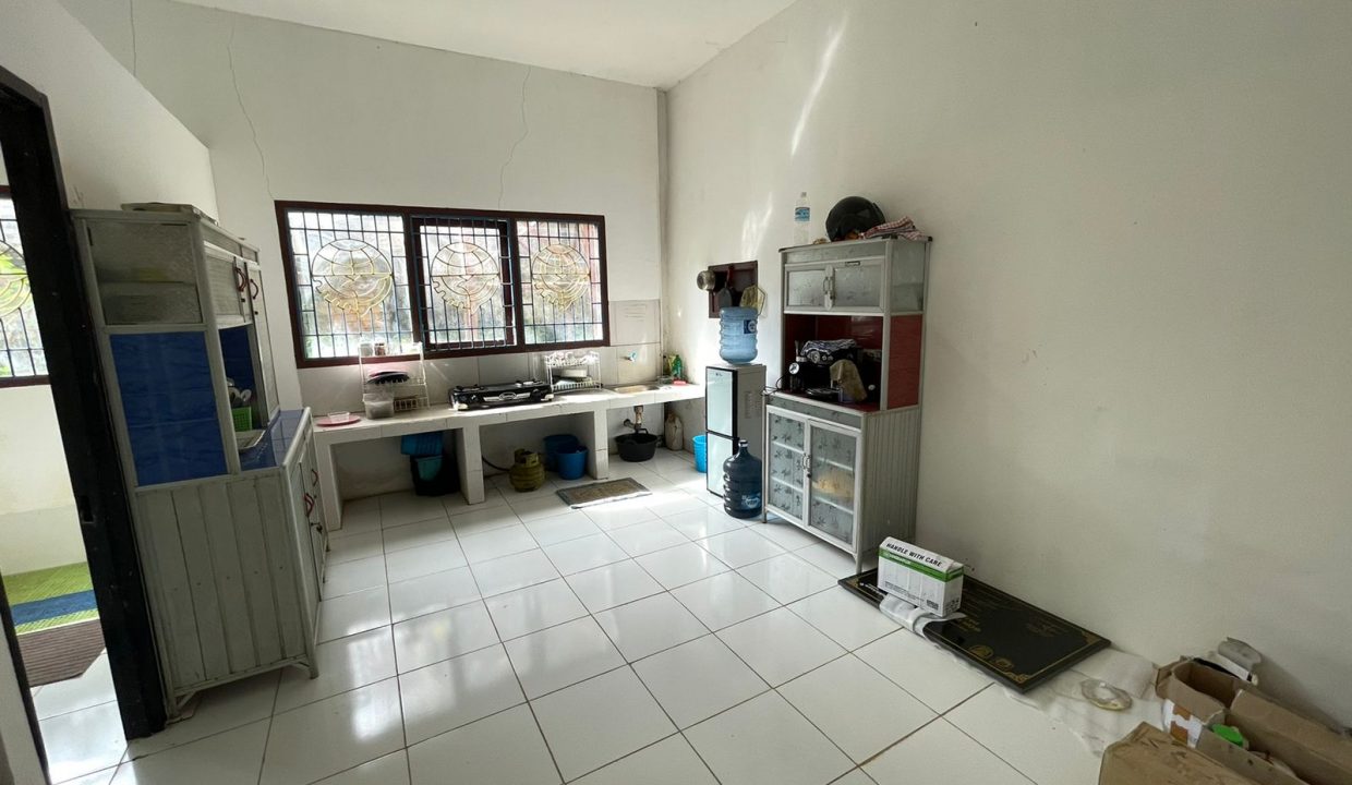 Dijual Tanah + Gudang Jalan Tanjung Api Api (7)