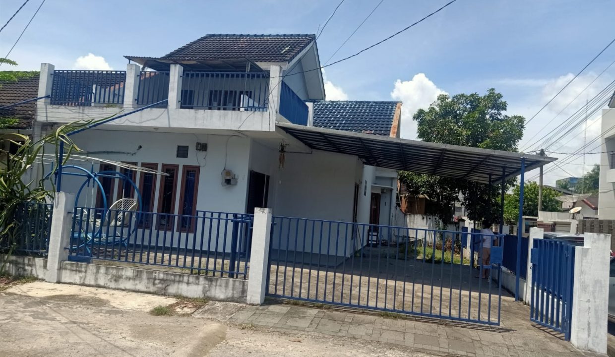 Dijual rumah di lokasi strategis Komplek Kedamaian Tahap 2 (2)