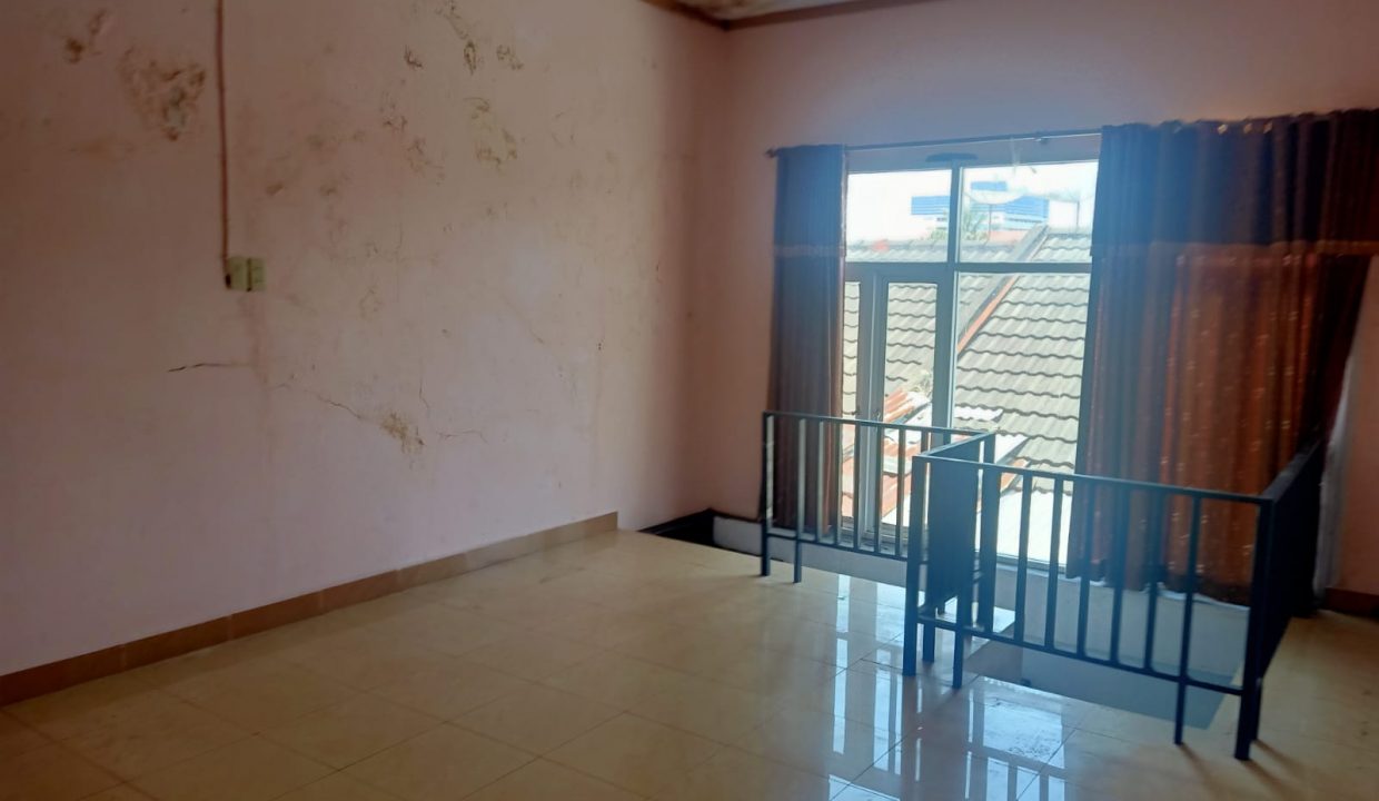 Dijual rumah di lokasi strategis Komplek Kedamaian Tahap 2 (4)