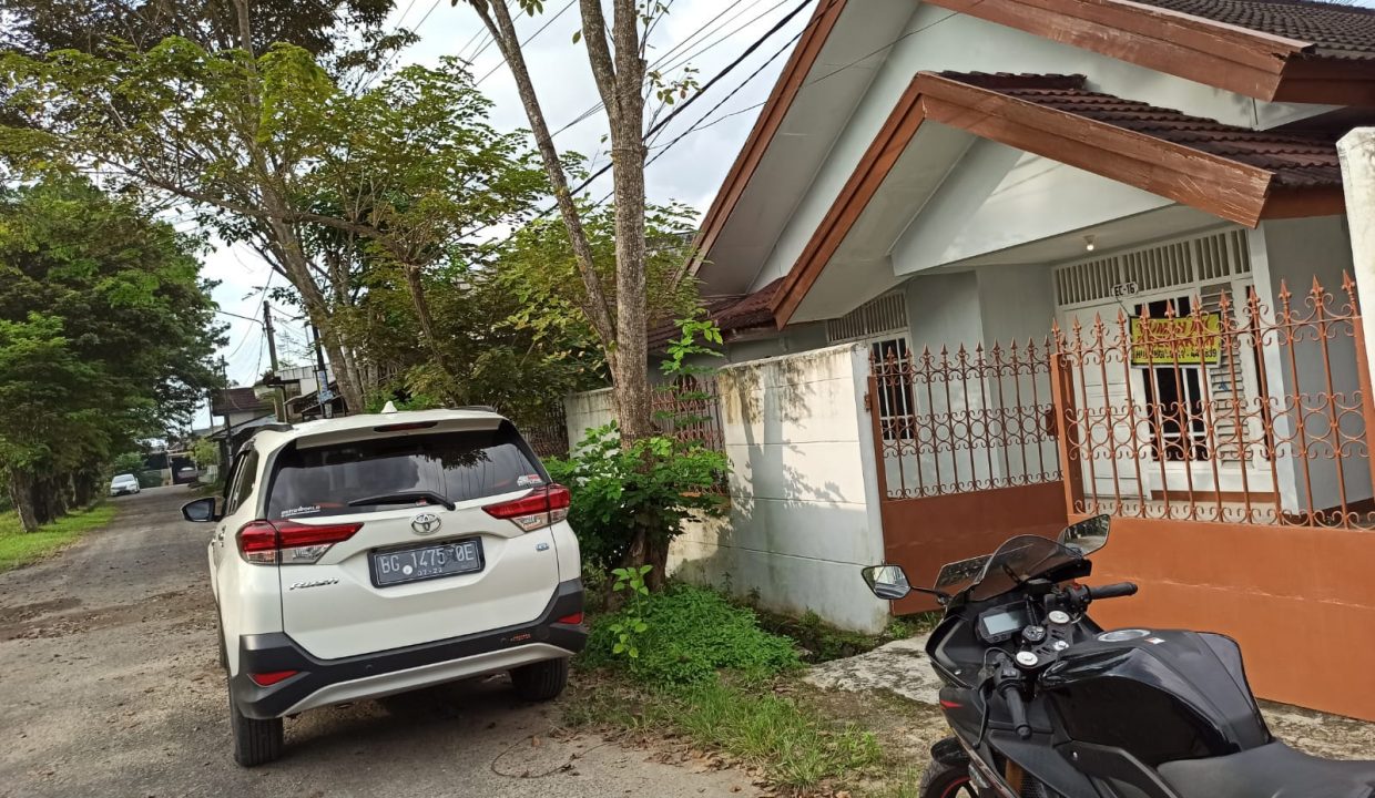 Disewakan Rumah SIap Huni Polygon (1)