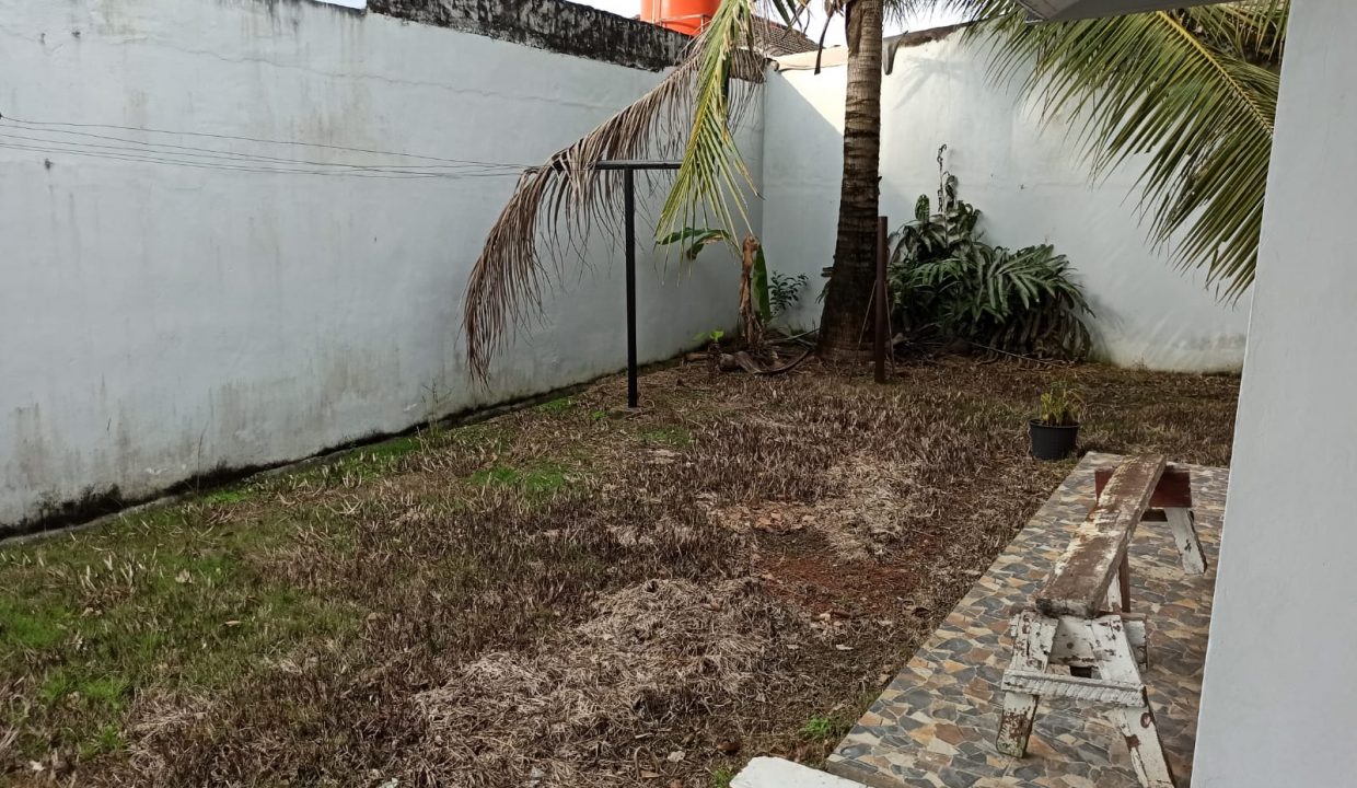 Disewakan Rumah SIap Huni Polygon (2)
