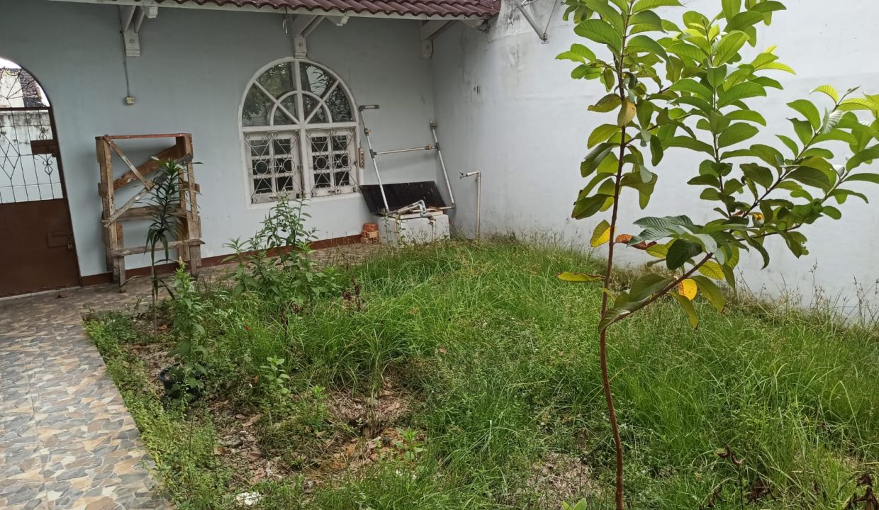 Disewakan Rumah SIap Huni Polygon (3)