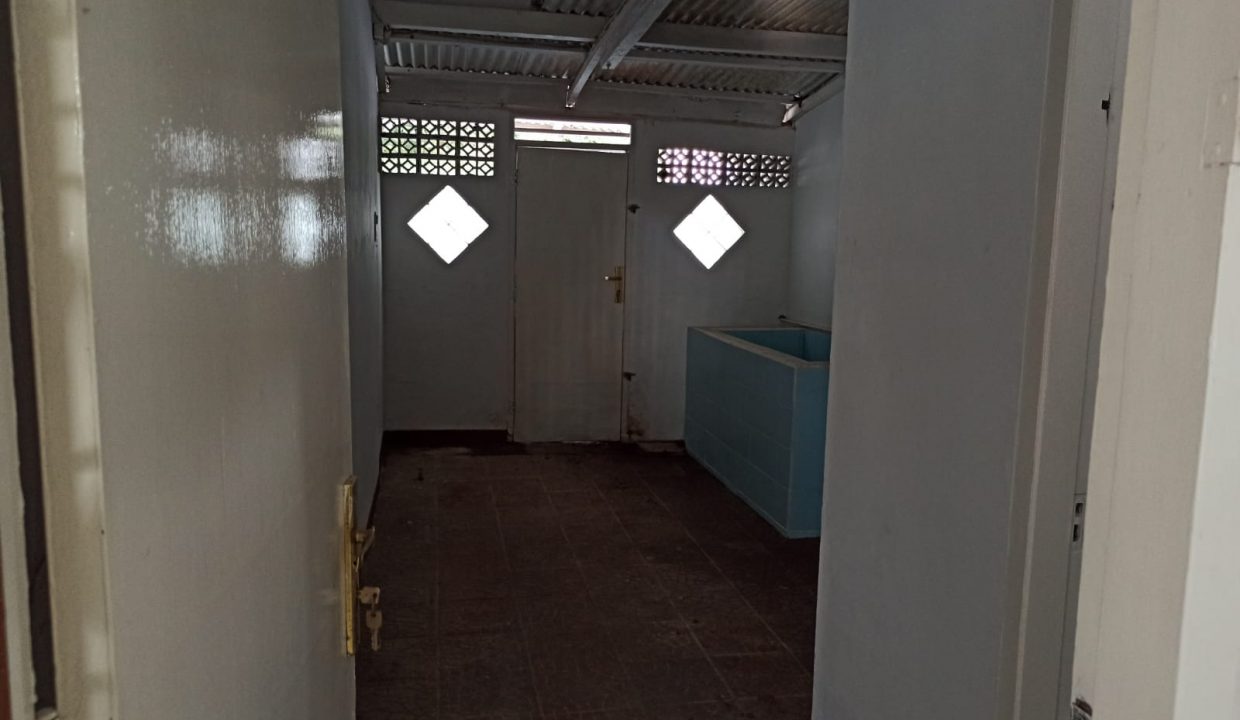 Disewakan Rumah SIap Huni Polygon (6)