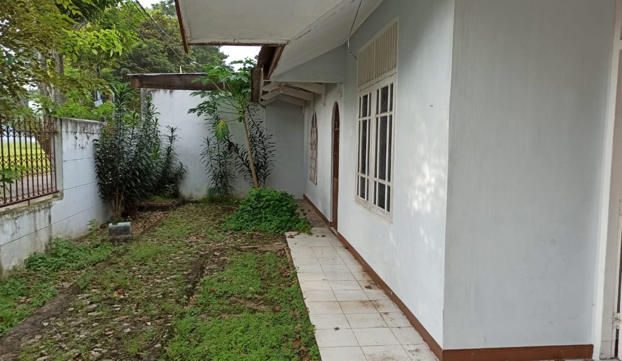 Disewakan Rumah SIap Huni Polygon (8)