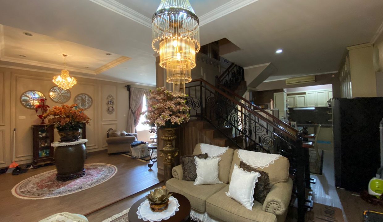 Dijual 2 Unit Rumah Full Furnish Palembang (3)