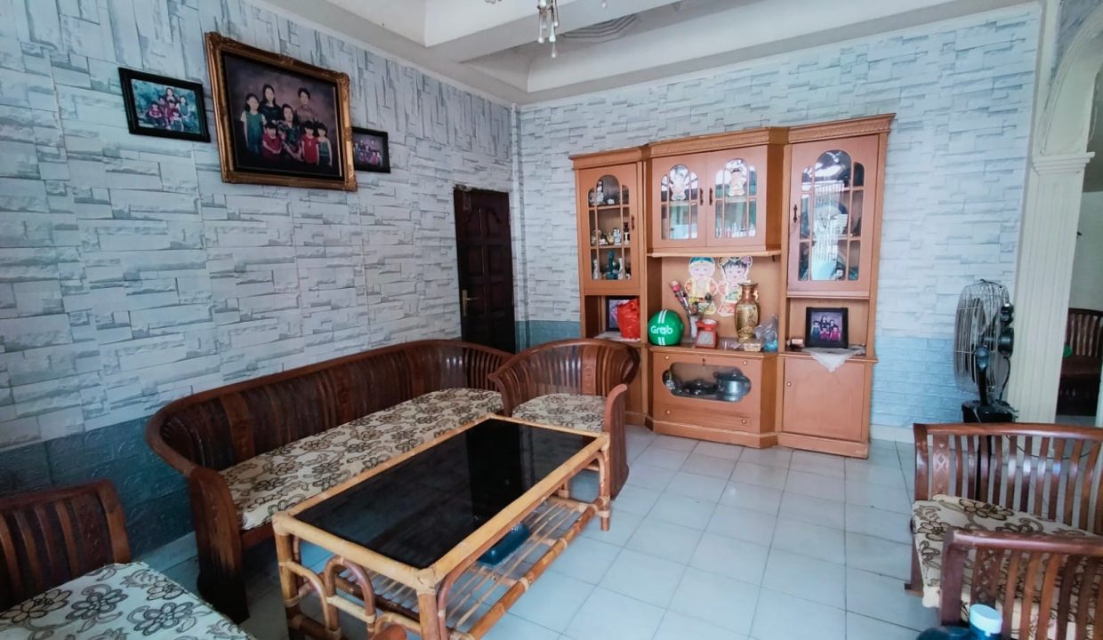 Dijual Rumah Bagus & Terawat di Jl. Kh. Ahmad Dahlan (6)