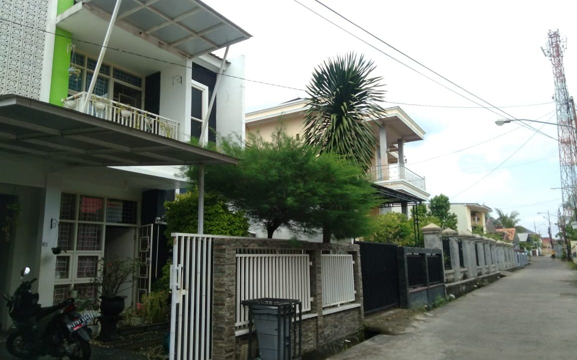 Dijual Rumah Full Furnish Tanah Merah Macan Kumbang (0,7)