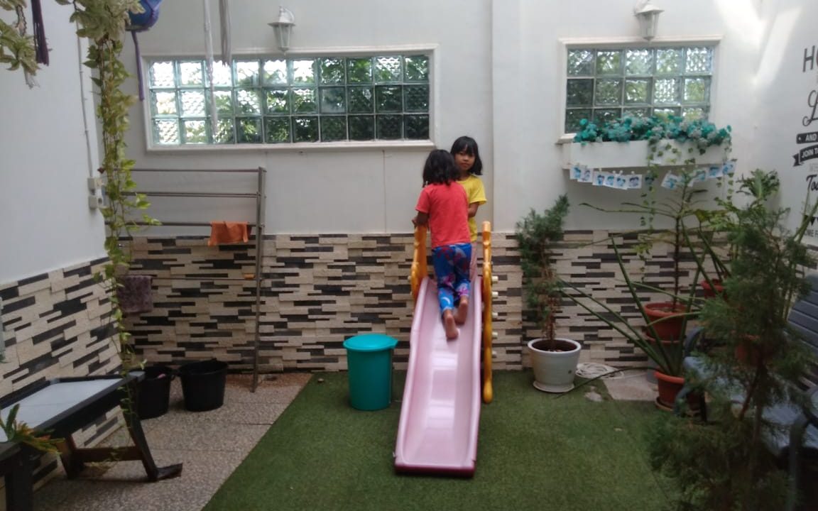 Dijual Rumah Full Furnish Tanah Merah Macan Kumbang (8)