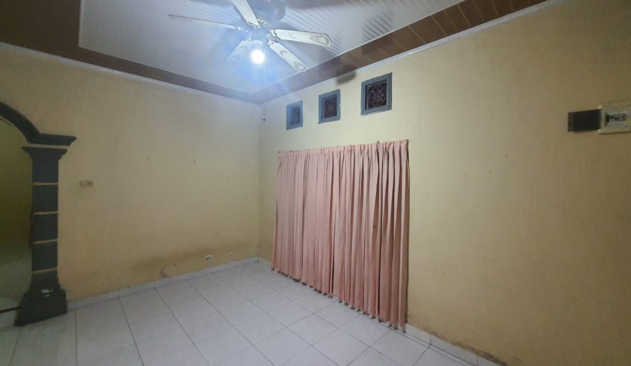 Dijual Rumah Komplek PLN Lama(16)