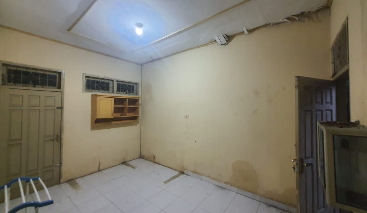 Dijual Rumah Komplek PLN Lama(18)