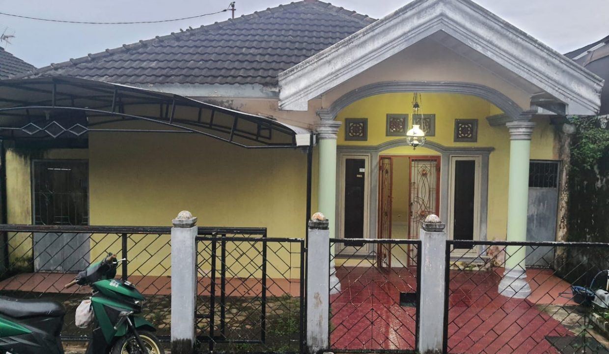 Dijual Rumah Komplek PLN Lama(1,9)