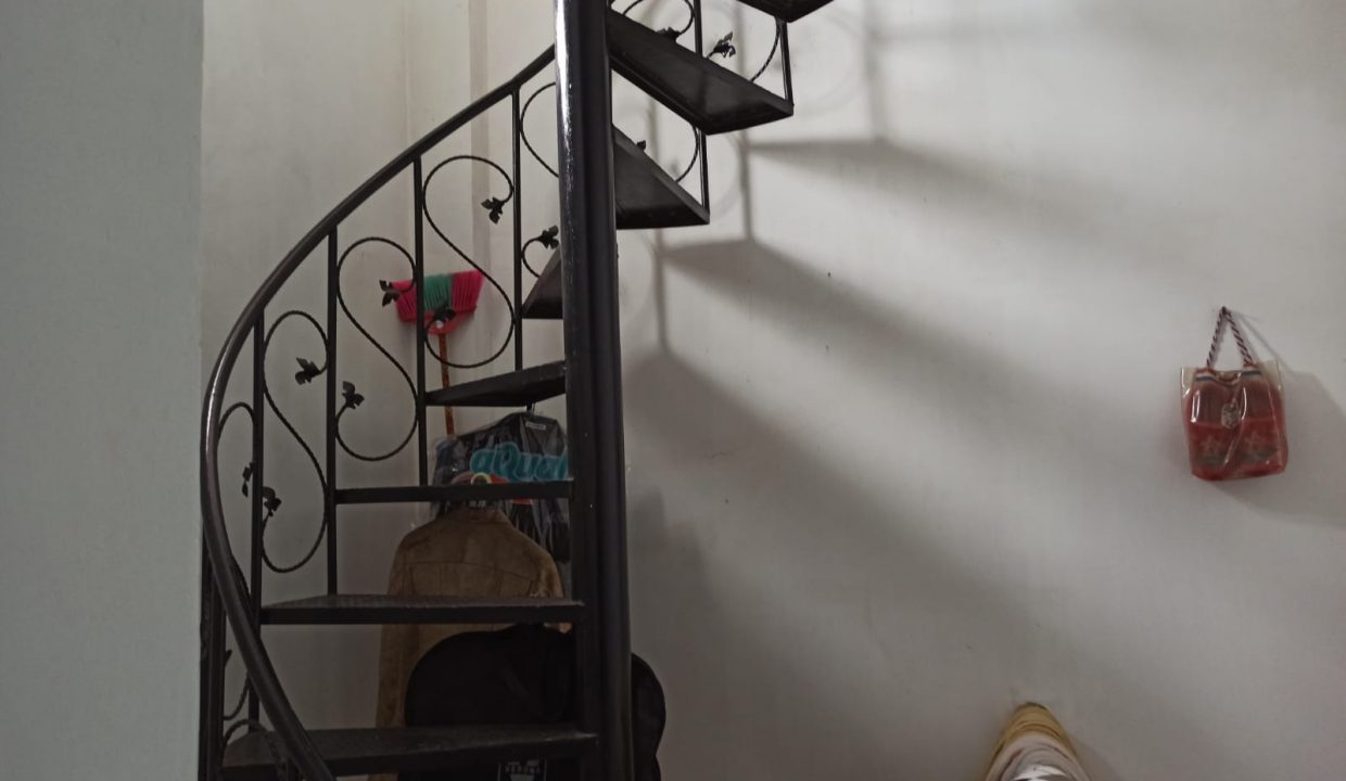 Rumah Cantik Puri Demang Raya Bougenville (3)