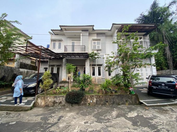Dijual Rumah Bagus di Perumahan Alam Raya Residen KM 7 Palembang