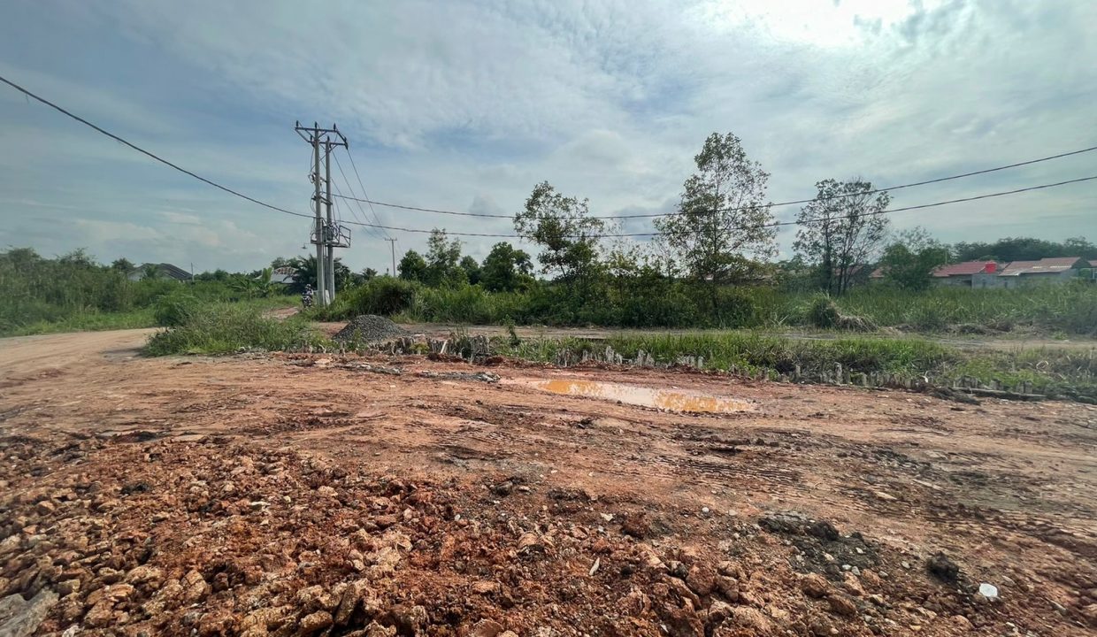 Jalan Tanjung Barangan (2)