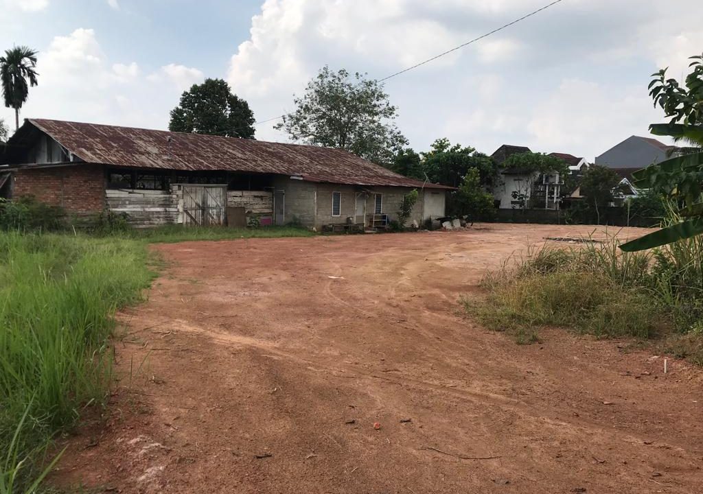 Dijual Cepat Lahan Luas di dalam Kompleks Polantas Letkol Adriansz (2)