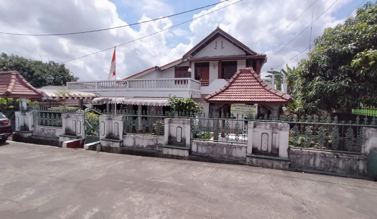 Dijual Cepat Rumah Cantik di Jl. Letkol Adriansz Sukabangun 2 (6)
