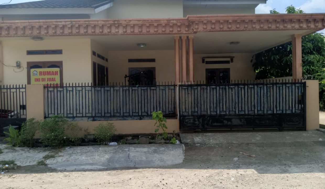 Dijual RUmah Posisi Hook (0,2)