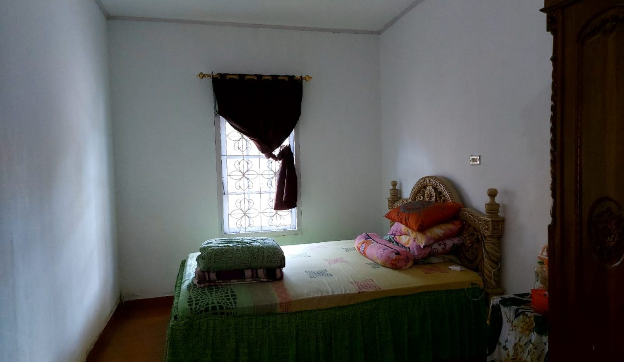 Dijual Rumah Bagus di Jalan Tanjung Sari II (6)