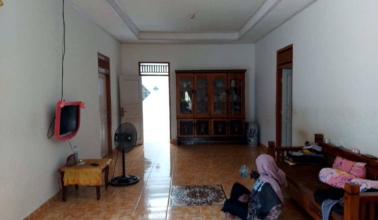 Dijual Rumah Bagus di Jalan Tanjung Sari II (7)