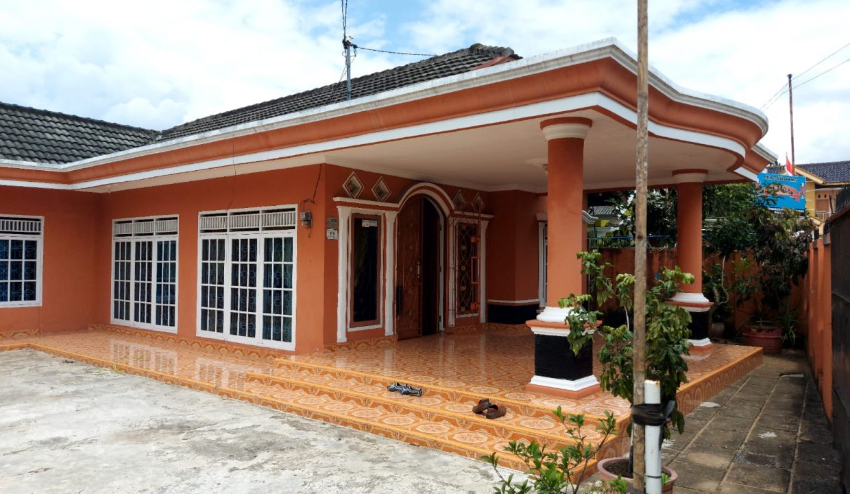 Dijual Rumah Bagus di Jalan Tanjung Sari II (8)
