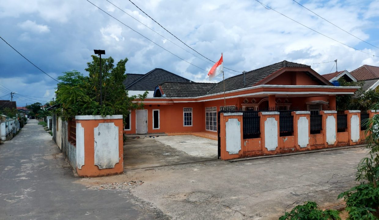 Dijual Rumah Bagus di Jalan Tanjung Sari II (9)