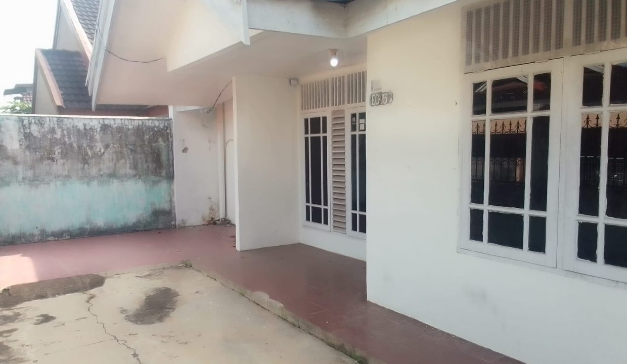 Dijual Rumah Siap Huni di Perum Bukit (0,3)