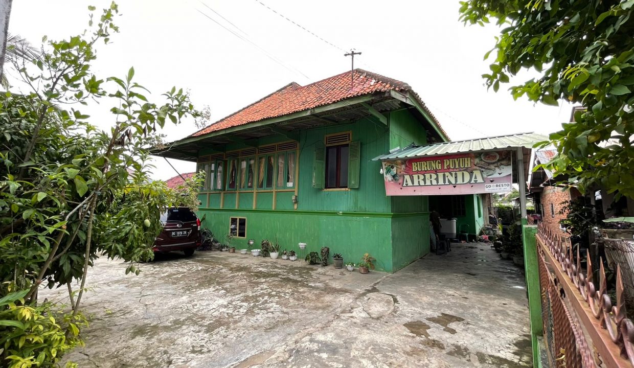 Dijual Tanah Plus Rumah Lama Jalan Dwikora Palembang (1)