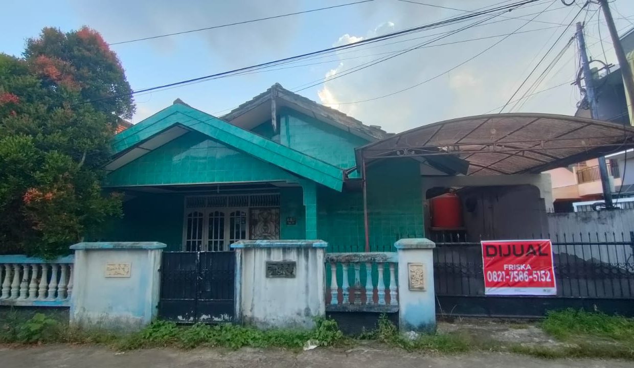 Dijual rumah di komplek Patal (1)