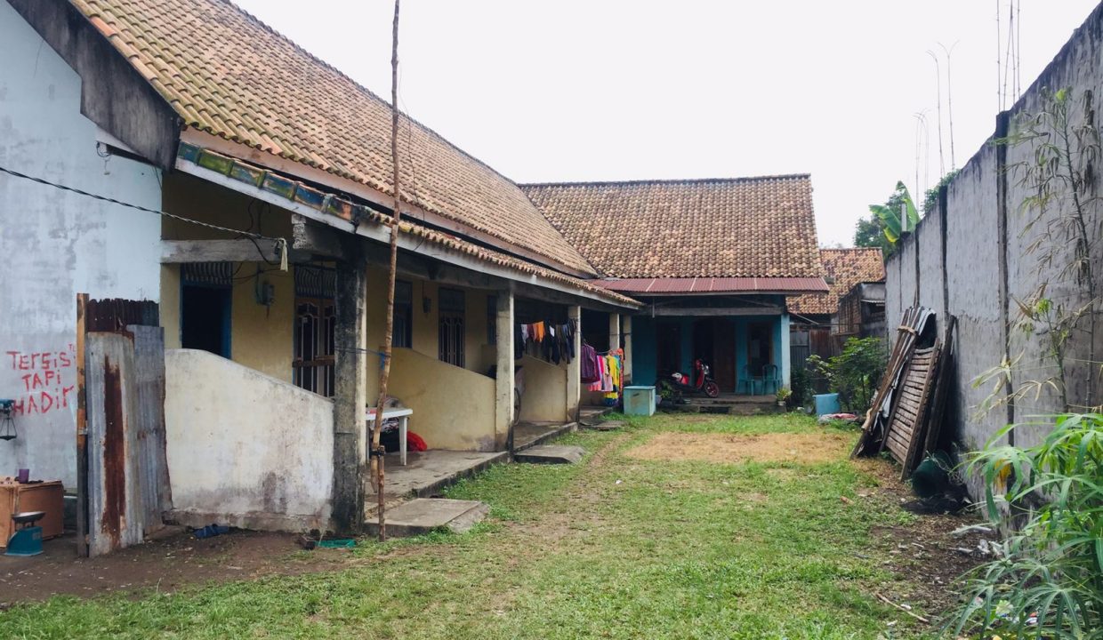 Dijual tanah + Bedeng 4 pintu di Kayu Agung (3)