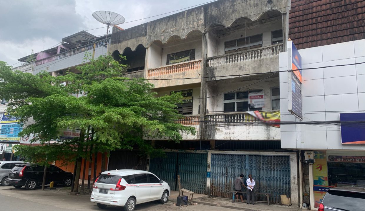 Disewakan 3 Unit Ruko Gandeng 3 Lantai di Pusat Kota Jalan Letkol Iskandar Palembang (2)