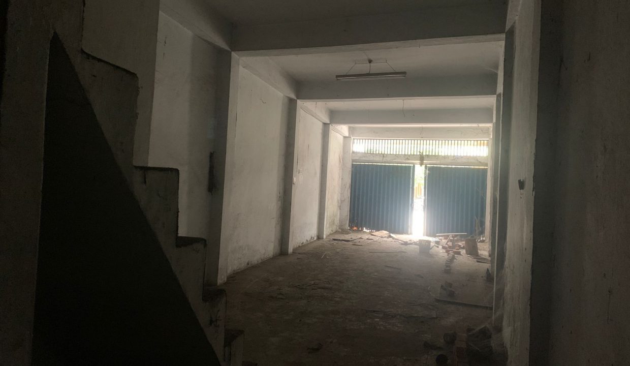 Disewakan 3 Unit Ruko Gandeng 3 Lantai di Pusat Kota Jalan Letkol Iskandar Palembang (3)
